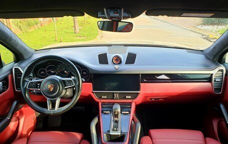 Porsche Cayenne III, 2018 год, 6 750 000 рублей, 8 фотография