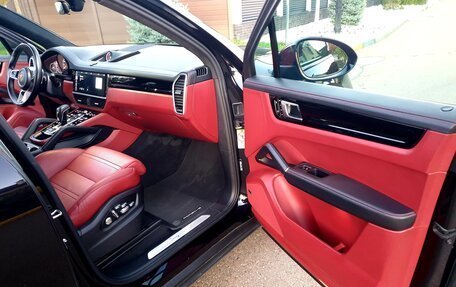 Porsche Cayenne III, 2018 год, 6 750 000 рублей, 10 фотография