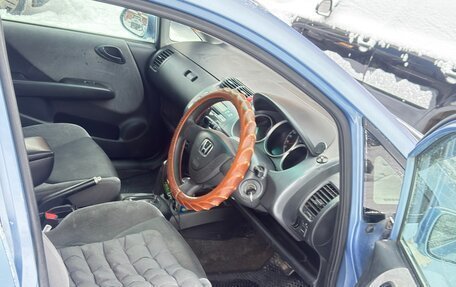 Honda Fit III, 2002 год, 245 000 рублей, 13 фотография