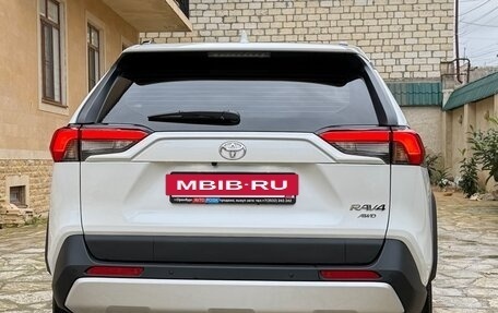 Toyota RAV4, 2025 год, 4 350 000 рублей, 4 фотография