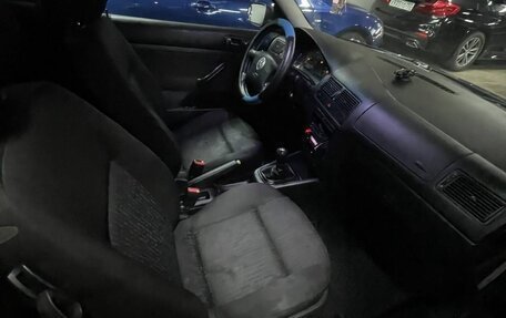 Volkswagen Golf IV, 2001 год, 230 000 рублей, 7 фотография