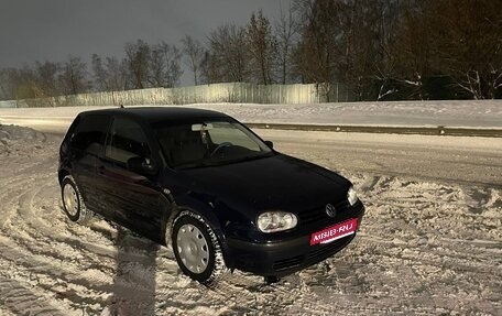 Volkswagen Golf IV, 2001 год, 230 000 рублей, 2 фотография