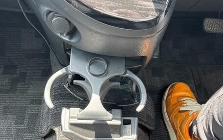 Toyota ISis I, 2017 год, 1 116 000 рублей, 16 фотография