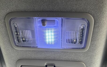Toyota ISis I, 2017 год, 1 116 000 рублей, 22 фотография