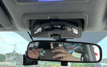 Toyota ISis I, 2017 год, 1 116 000 рублей, 23 фотография