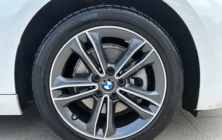 BMW 1 серия, 2022 год, 1 487 000 рублей, 10 фотография