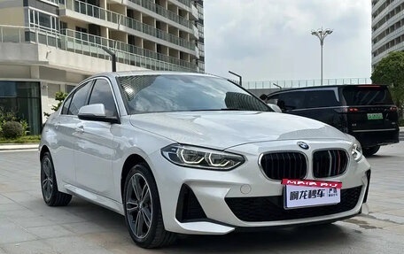 BMW 1 серия, 2022 год, 1 487 000 рублей, 3 фотография