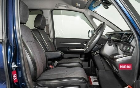 Honda Stepwgn IV, 2018 год, 2 520 000 рублей, 5 фотография