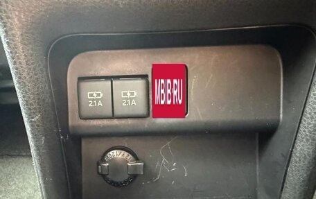 Toyota Noah III, 2019 год, 1 761 000 рублей, 21 фотография