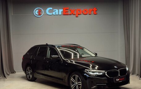 BMW 5 серия, 2020 год, 4 250 000 рублей, 3 фотография