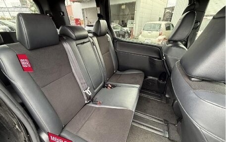 Toyota Noah III, 2019 год, 1 761 000 рублей, 35 фотография