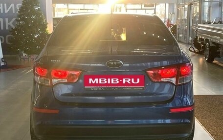 KIA Rio III рестайлинг, 2016 год, 990 000 рублей, 5 фотография