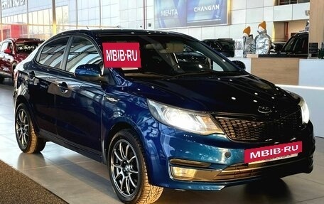 KIA Rio III рестайлинг, 2016 год, 990 000 рублей, 3 фотография