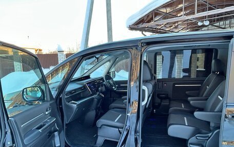 Honda Stepwgn IV, 2018 год, 2 600 000 рублей, 8 фотография