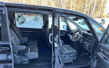 Honda Stepwgn IV, 2018 год, 2 600 000 рублей, 11 фотография