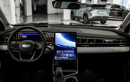 Geely Atlas, 2025 год, 4 080 990 рублей, 8 фотография