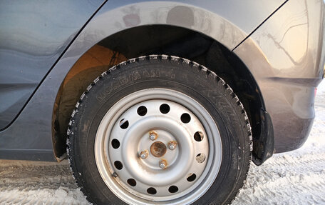 Hyundai Solaris II рестайлинг, 2011 год, 720 000 рублей, 22 фотография