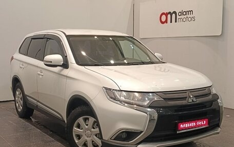 Mitsubishi Outlander III рестайлинг 3, 2017 год, 1 849 000 рублей, 1 фотография