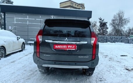 Mitsubishi Pajero Sport III рестайлинг, 2019 год, 3 550 000 рублей, 5 фотография