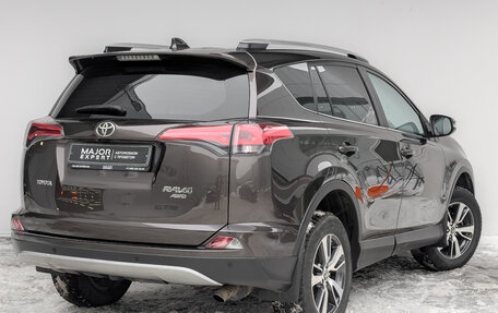 Toyota RAV4, 2018 год, 2 650 000 рублей, 5 фотография