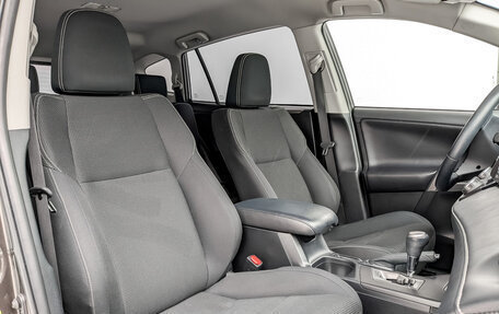 Toyota RAV4, 2018 год, 2 650 000 рублей, 22 фотография