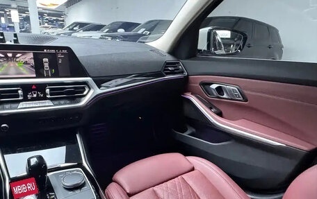 BMW 3 серия, 2022 год, 2 607 000 рублей, 15 фотография