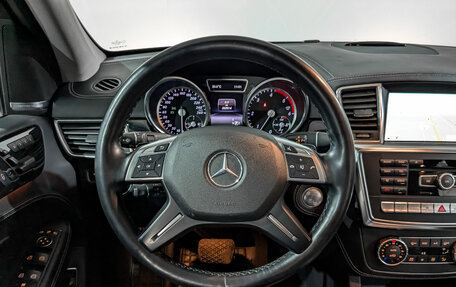 Mercedes-Benz M-Класс, 2014 год, 2 643 000 рублей, 22 фотография