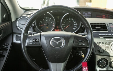 Mazda 3, 2011 год, 1 098 000 рублей, 18 фотография