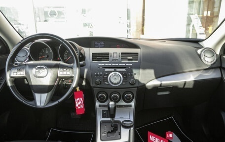 Mazda 3, 2011 год, 1 098 000 рублей, 19 фотография