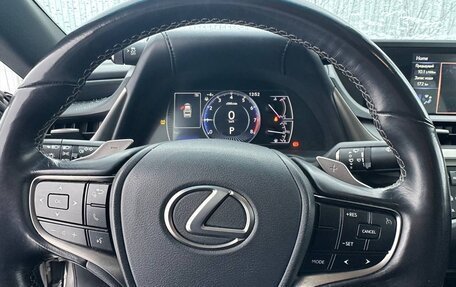 Lexus ES VII, 2019 год, 3 980 000 рублей, 3 фотография