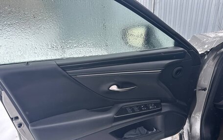 Lexus ES VII, 2019 год, 3 980 000 рублей, 8 фотография