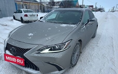 Lexus ES VII, 2019 год, 3 980 000 рублей, 15 фотография