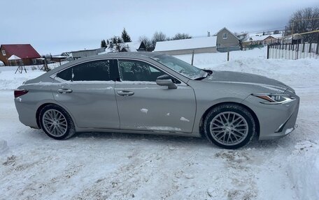 Lexus ES VII, 2019 год, 3 980 000 рублей, 16 фотография
