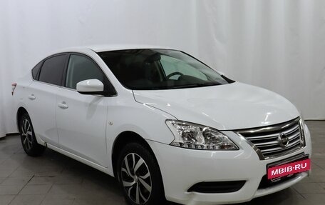 Nissan Sentra, 2015 год, 695 000 рублей, 3 фотография