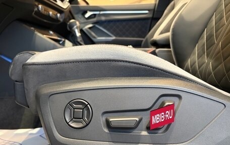 Audi Q3, 2025 год, 5 399 000 рублей, 27 фотография