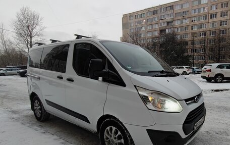 Ford Tourneo Custom I рестайлинг, 2017 год, 2 300 000 рублей, 4 фотография