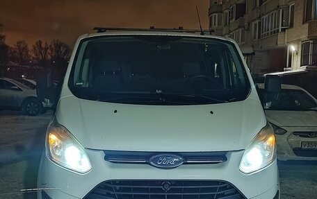 Ford Tourneo Custom I рестайлинг, 2017 год, 2 300 000 рублей, 6 фотография