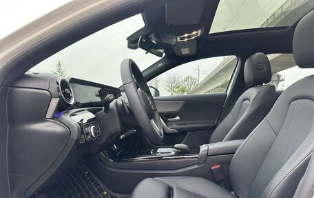 Mercedes-Benz A-Класс, 2022 год, 1 845 000 рублей, 6 фотография