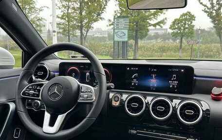 Mercedes-Benz A-Класс, 2022 год, 1 845 000 рублей, 4 фотография