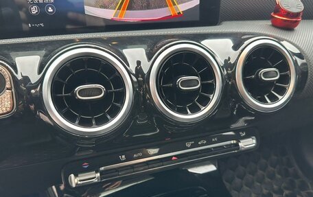 Mercedes-Benz A-Класс, 2022 год, 1 845 000 рублей, 10 фотография