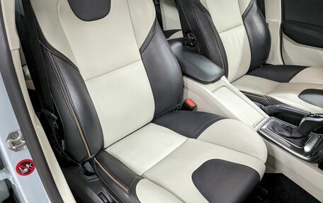 Volvo V40 Cross Country I, 2014 год, 1 490 000 рублей, 22 фотография