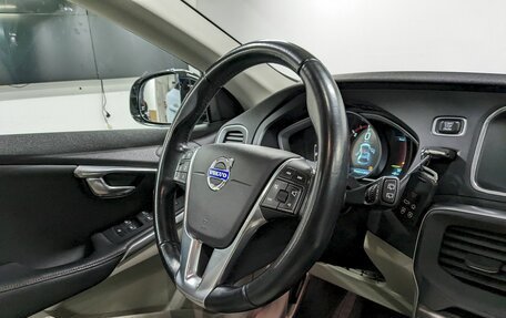 Volvo V40 Cross Country I, 2014 год, 1 490 000 рублей, 24 фотография