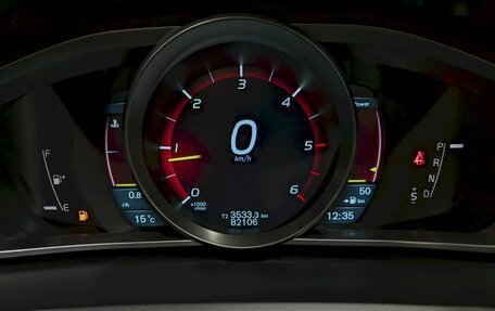 Volvo V40 Cross Country I, 2014 год, 1 490 000 рублей, 27 фотография