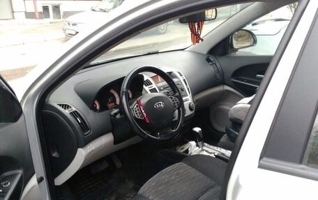 KIA cee'd I рестайлинг, 2009 год, 580 000 рублей, 1 фотография