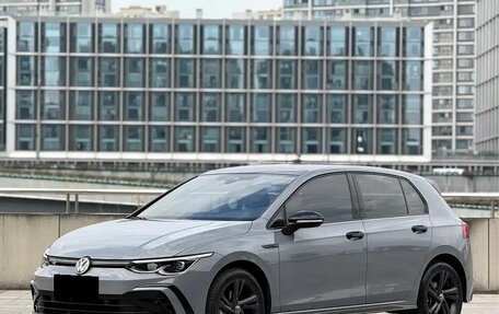 Volkswagen Golf VIII, 2022 год, 2 191 000 рублей, 1 фотография