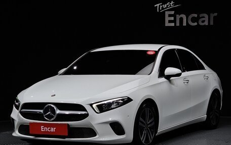 Mercedes-Benz A-Класс, 2021 год, 2 710 000 рублей, 1 фотография