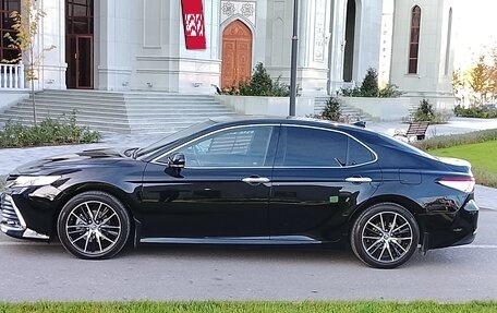 Toyota Camry, 2019 год, 3 220 000 рублей, 1 фотография