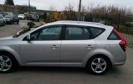 KIA cee'd I рестайлинг, 2009 год, 580 000 рублей, 2 фотография