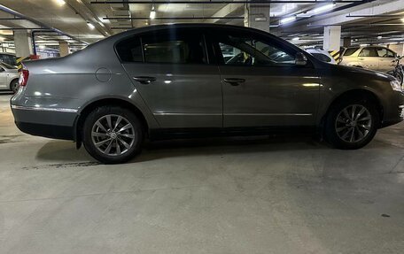 Volkswagen Passat B6, 2006 год, 475 000 рублей, 3 фотография