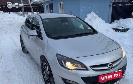 Opel Astra J, 2013 год, 980 000 рублей, 6 фотография